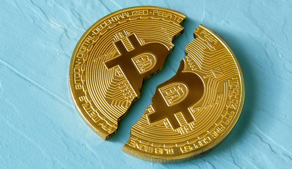 Что такое халвинг и как он влияет на цену Bitcoin?
