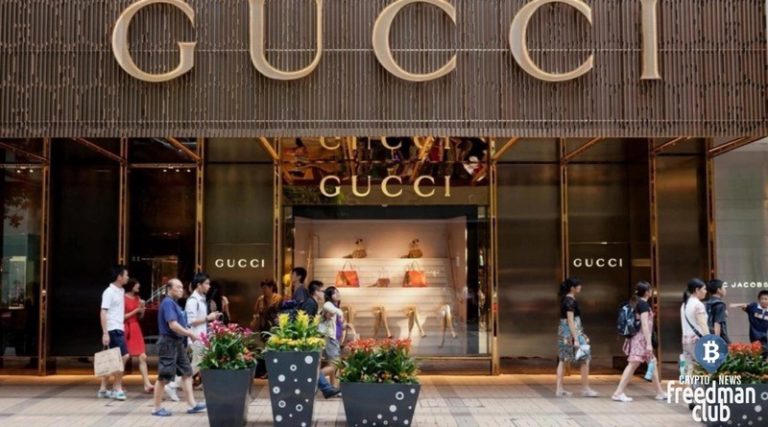 Gucci присоединяется к своей первой DAO в рамках партнерства с SuperRare, рынком невзаимозаменяемых токенов (NFT).