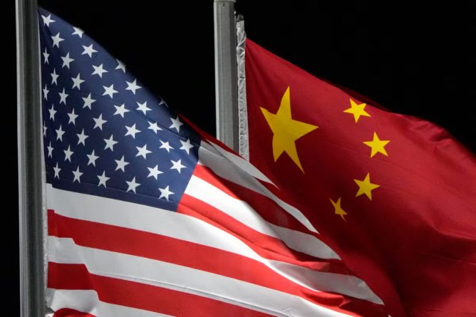 США и Китай: противостояние нарастает