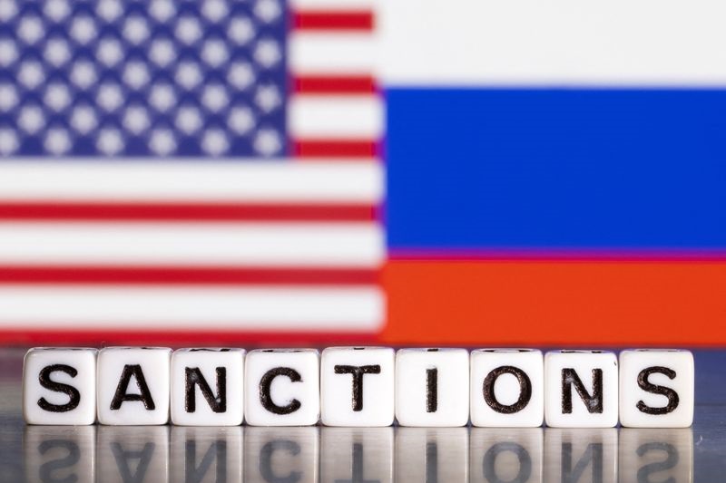 США планируют ввести новые санкции против 200 физических лиц и компаний России