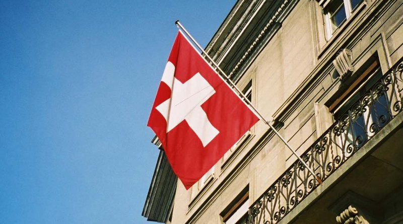 Криптофирмы ищут спасение в швейцарских банках
