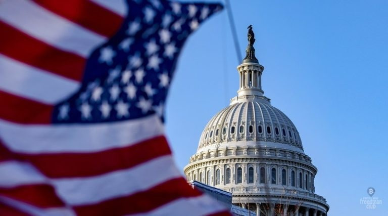 Конгрессмены и сенаторы планируют принять законопроект о контроле за криптовалютами и криптоиндустрией в ближайшее время