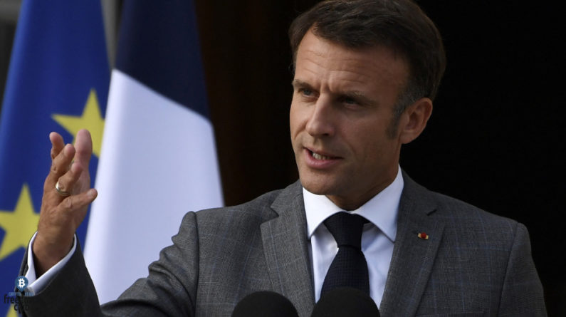 Президент Франции Эммануэль Макрон объявлен в розыск